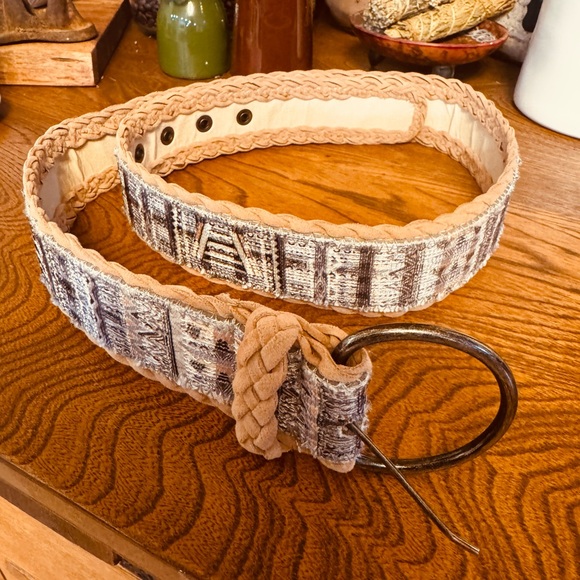 Accessories - NWOT Braided sz 9 Tan and Gray Belt with Metal Buckle 42” long end to end